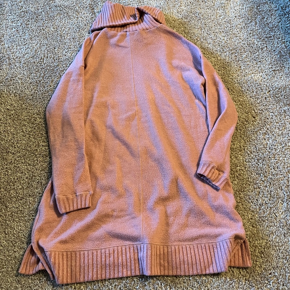 Lulu’s tunic sweater